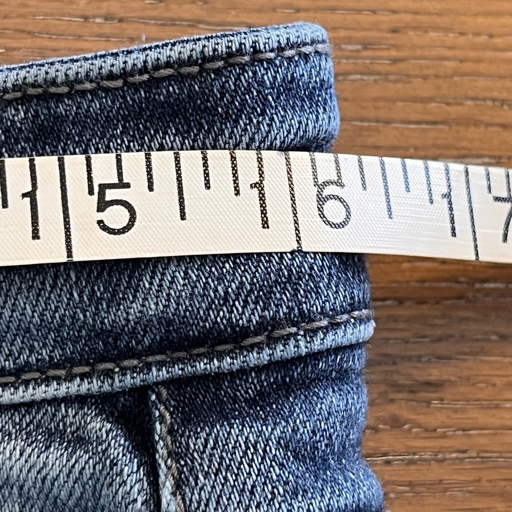 Judy Blue Destroyed Bleach Splatter Boyfriend Skinny Jeans Size 11 - Picture 13 of 16